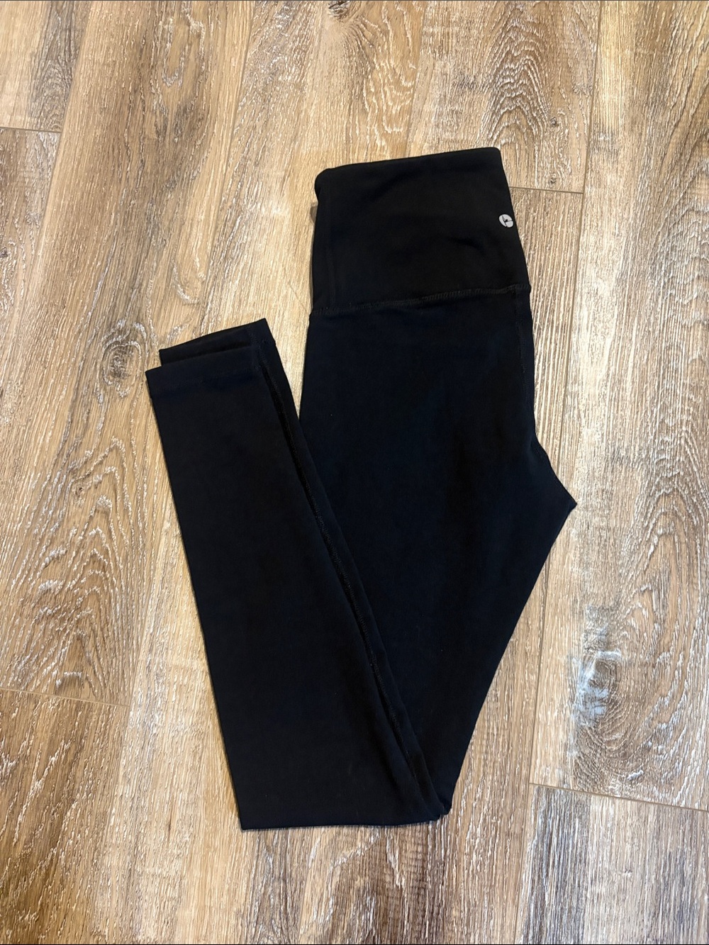 90 Degree By Reflex Black High-Waist Leggings with Subtle Logo